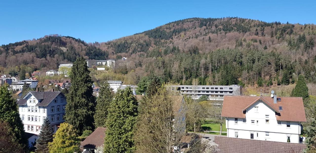 Hotel Sonnenhof Garni Bad Herrenalb Exteriör bild